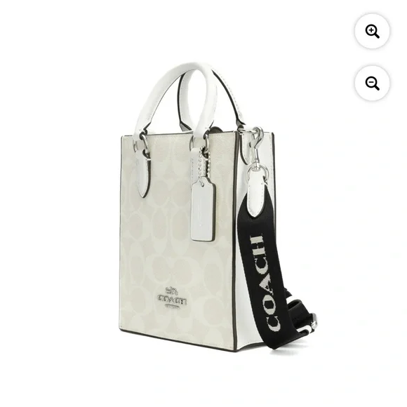 🆕🛍️Coach 🛍️🆕 - Picture 3 of 17